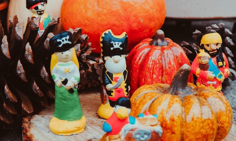 Activité manuelle d'Halloween : Pirates fantômes à créer
