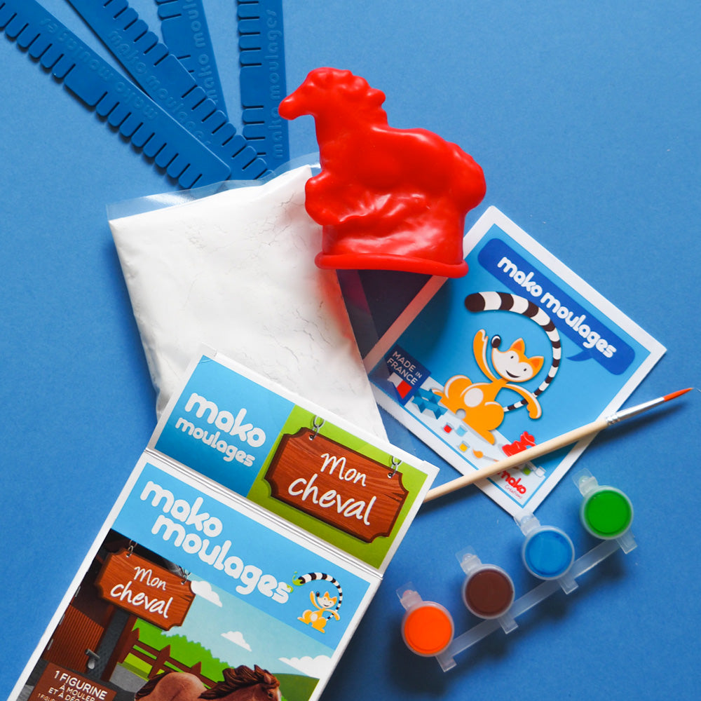 Kit Créatif SES - Mouler Et Peindre 12 Chevaux En Plâtre - Loisir Enfants 5+